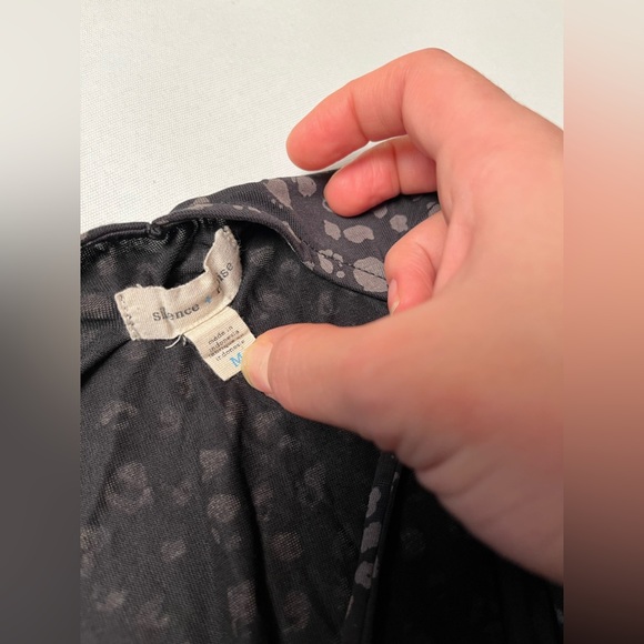 Urban Outfitters ( silence and noise) grey patterned Tank Top - Picture 2 of 2